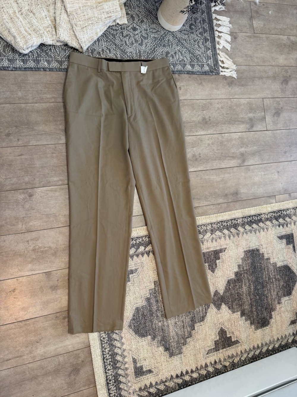Perry Ellis Pleated Straight Dress Pants 34/32 Men's Rustic Beige Dry Cleaned - Picture 3 of 15